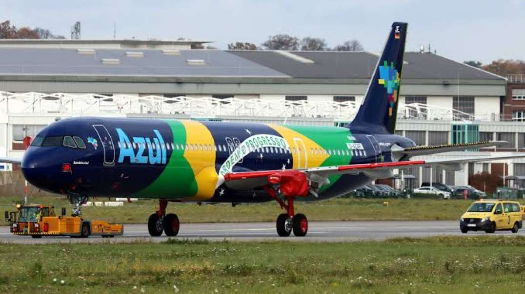 Surge mais um avião com pintura do Brasil para a frota da Azul Linhas Aéreas