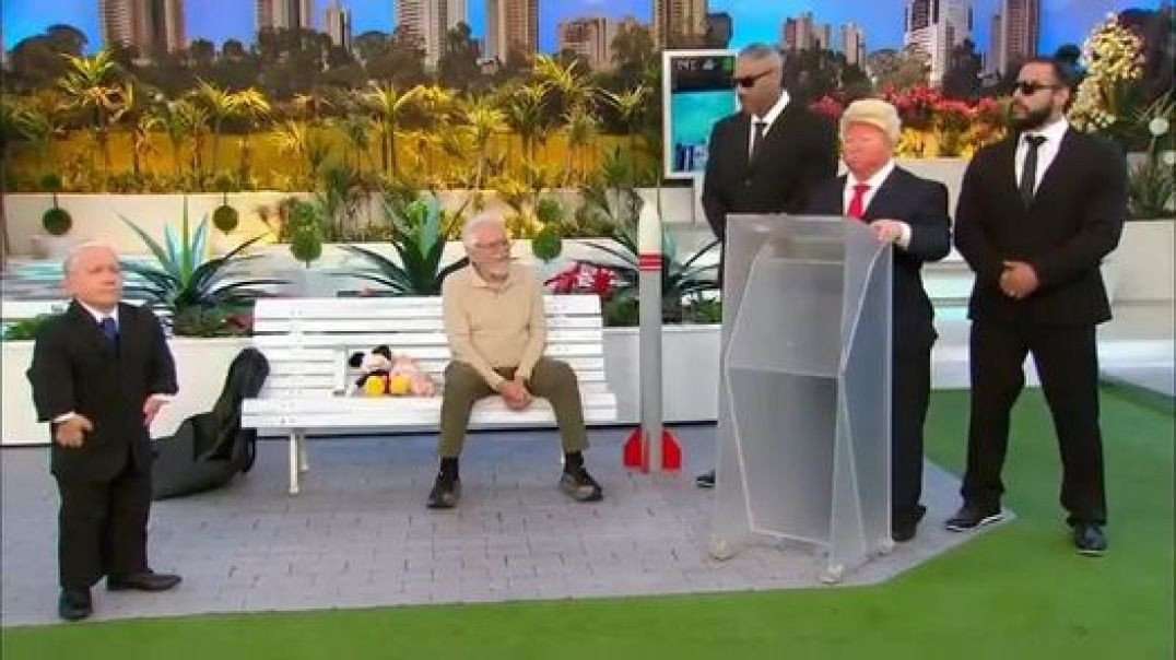 ⁣Cabrito vem de Donald Trump na Praça