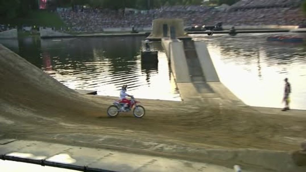 Red Bull X-Fighters Munich, Corrida vencedora de Josh Sheehan