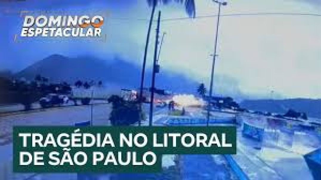 ⁣Moradores contam como foi o resgate de vítimas da queda de um avião em Ubatuba (SP)