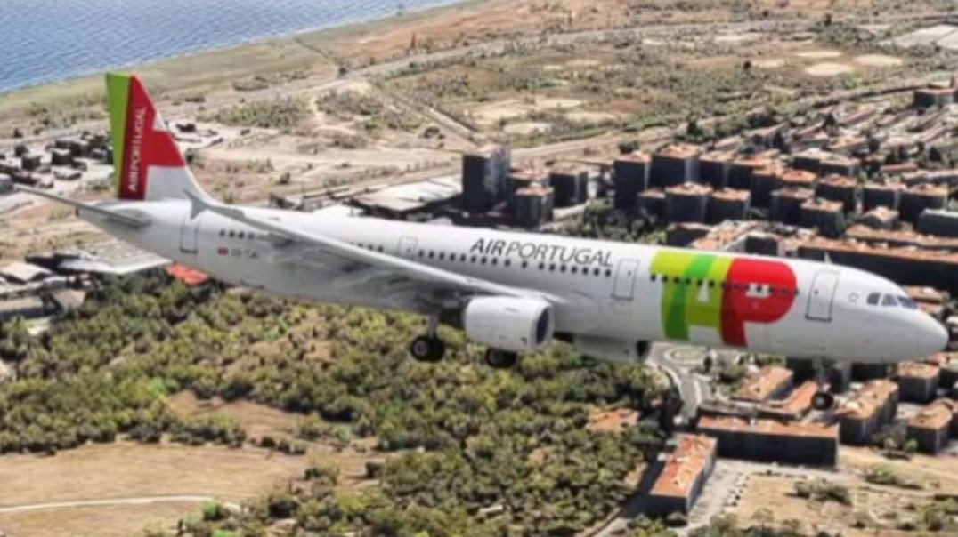 Vista aérea Incrível de Lisboa no pousa da Tap em Portugal