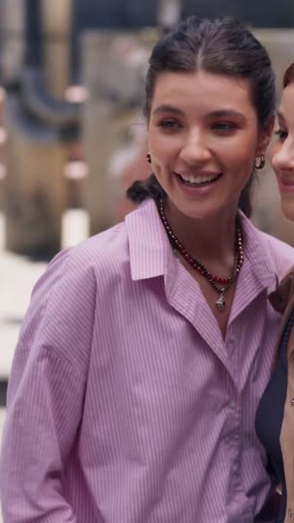 ELAS SÃO TUDO!! 😍 Loquinhas toparam assumir o romance na internet e a Arminda torcendo pro Ferette f