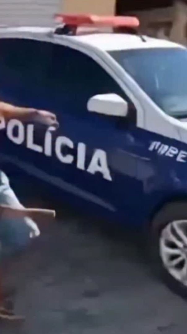 Ele Caiu da Viatura tava alterado