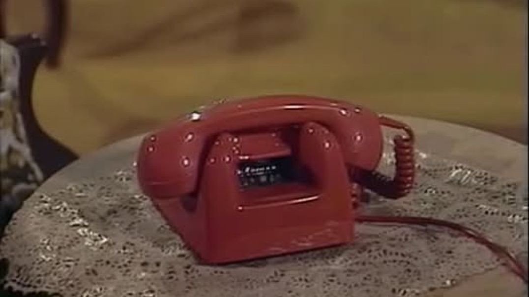 ☎️ Já recebeu uma ligação do professor Espiripitifláutico? 😂😂😂