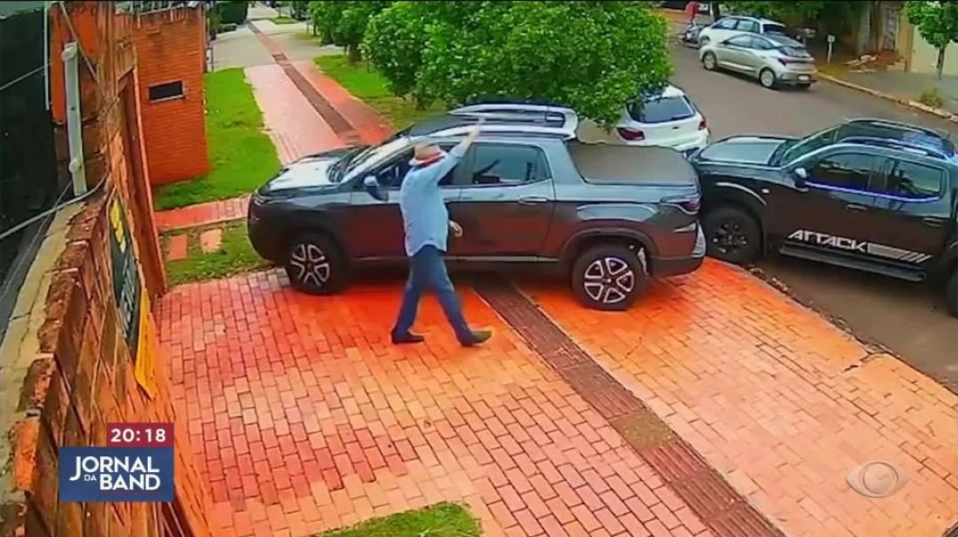 A casa do ex-prefeito avaliada em quase 4 milhões de reais foi a leilão por causa de dívidas