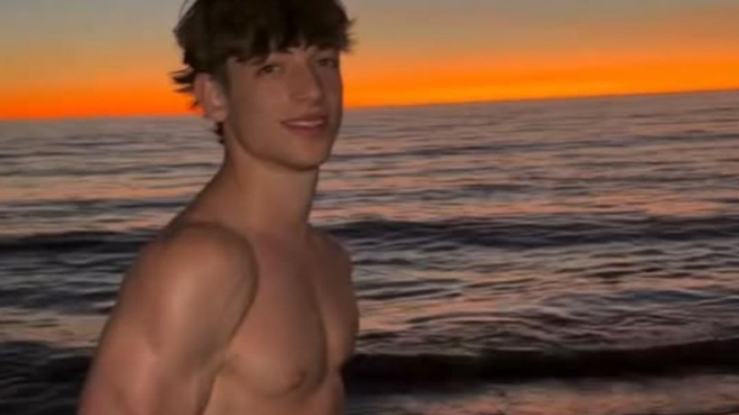 Férias! Na Praia.   #boy