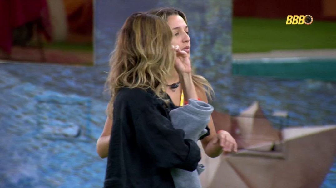 Ana Paula conta a Samira de conversa que teve com Juliano: