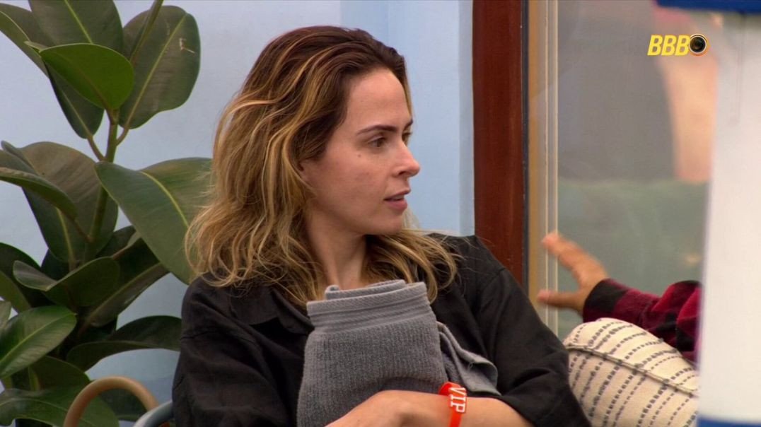 Ana Paula: "Vem cá! Tremzin da mamãe!