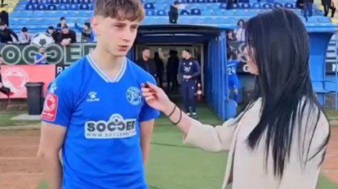 Futebol! Jogador Entrevista Domingo