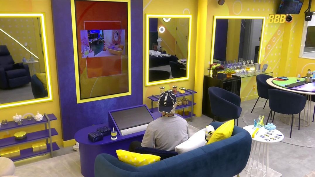 Juliano aciona mais uma vez o despertador! ⏰💥