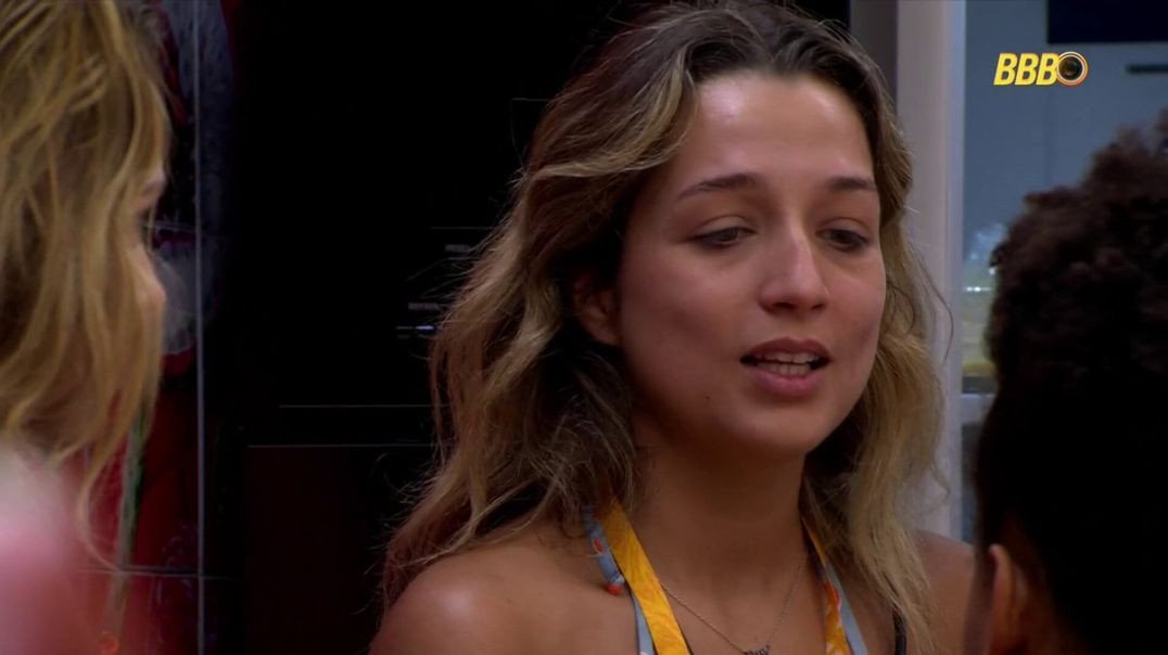Samira conta sobre conversas que teve com Chaiany e com Gabriela.