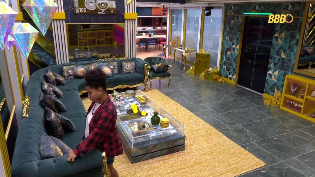 ⁣Tia Milena no mundinho dela 🗣️