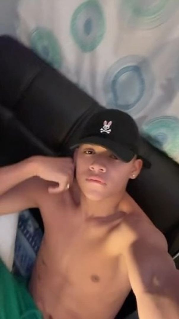 #boy. 😍😍😍