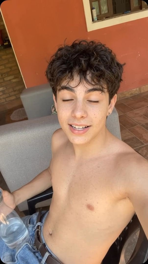 Eu to ligando é pra isso kkkk 🤪. #boy